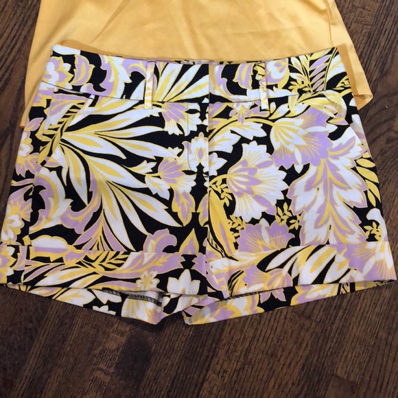 New York & Company Pants - Super cute NY&CO shorts